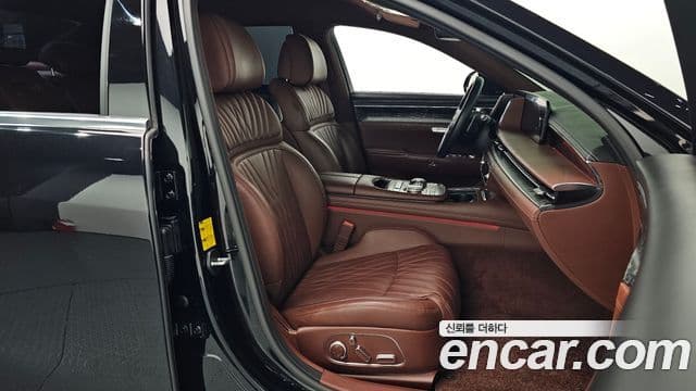 Genesis G90 2022 — Photo 1/20