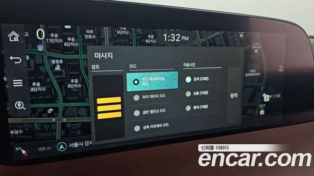 Genesis G90 2022 — Photo 10/20