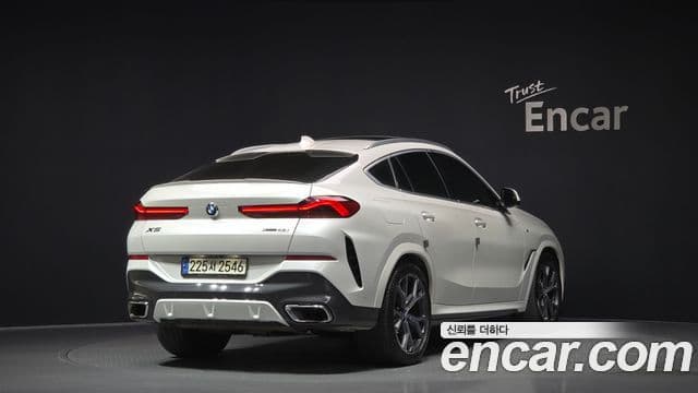 BMW X6 2021 — Photo 7/20