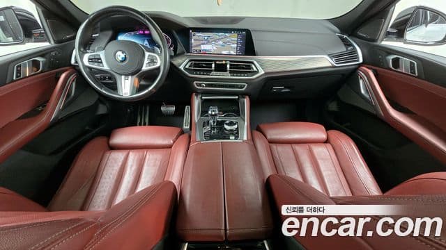 BMW X6 2021 — Photo 19/20