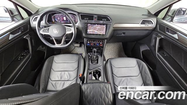 Volkswagen Tiguan Allspace 2023 — ფოტო 7/20