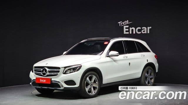 Mercedes-Benz GLC-Class 2018 — Şəkil 1/20