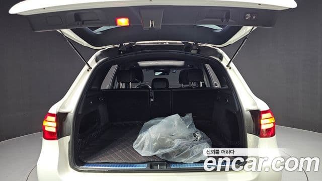 Mercedes-Benz GLC-Class 2018 — Şəkil 20/20