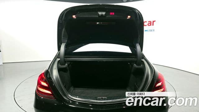 Mercedes-Benz S-Class 2019 — ფოტო 20/20