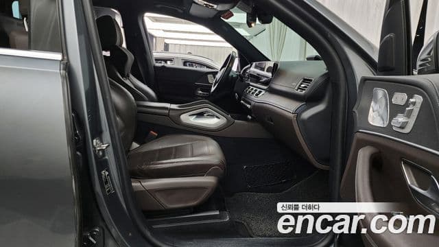Mercedes-Benz GLS-Class 2021 — Фото 11/20