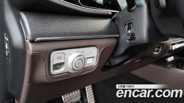 Mercedes-Benz GLS-Class 2021 — Фото 16/20