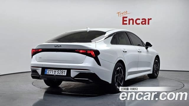 Kia K5 2024 — Şəkil 2/20