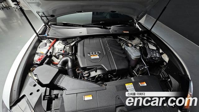 Audi A6 2022 — Şəkil 14/20