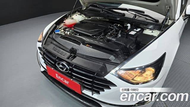 Hyundai Sonata Hybrid 2021 — Şəkil 6/20