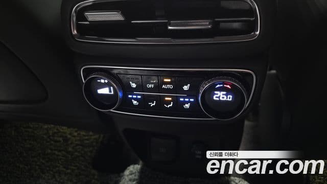 Genesis GV80 2021 — Şəkil 18/20