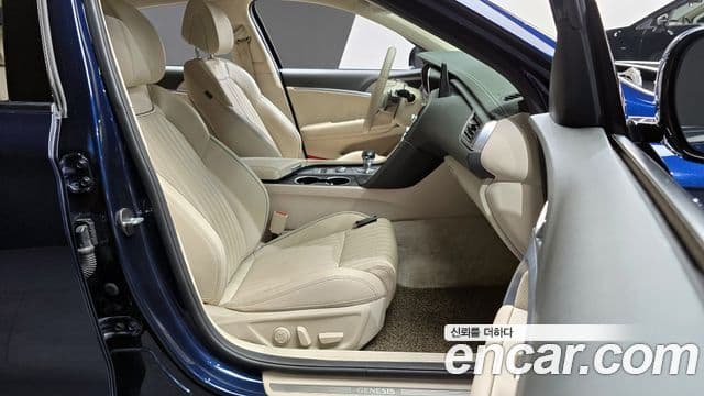 Genesis G70 2021 — Şəkil 10/20