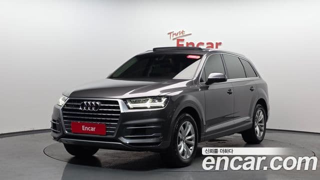 Audi Q7 2019 — ფოტო 10/20