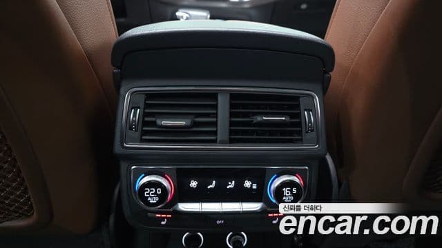 Audi Q7 2019 — ფოტო 20/20