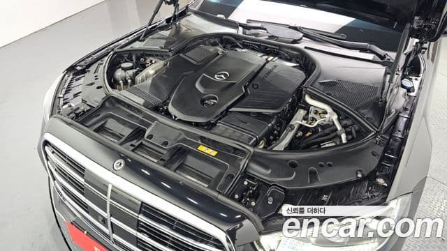 Mercedes-Benz S-Class 2021 — фото 6 из 20