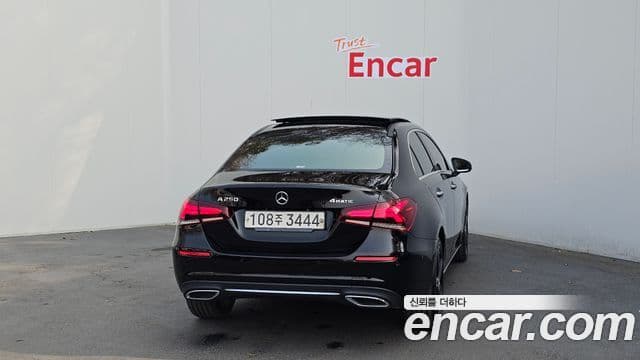 Mercedes-Benz A-Class 2020 — Şəkil 8/20