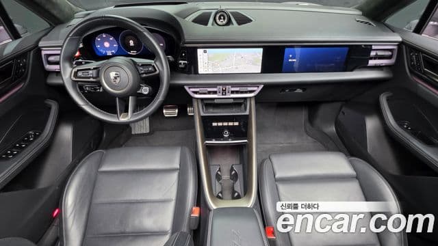 Porsche Macan EV 2025 — Photo 4/20