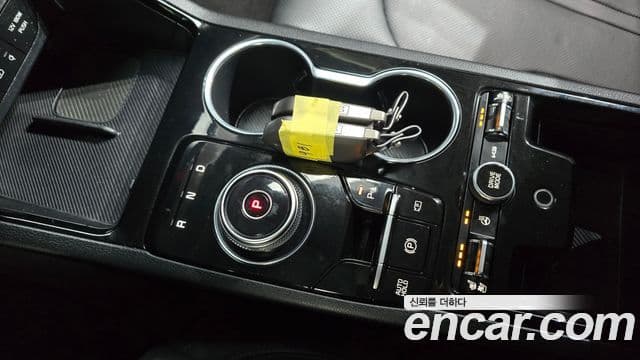 Kia K5 2023 — фото 9 из 20