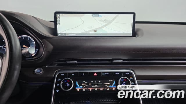 Genesis GV80 2020 — фото 14 из 20