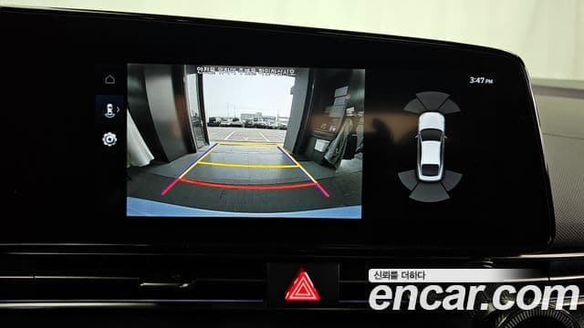 Hyundai The New Avante Hybrid 2021 — ფოტო 2/20