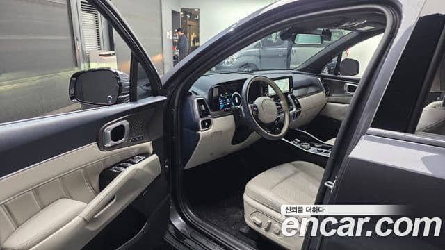 Kia Sorento 2022 — Фото 10/20