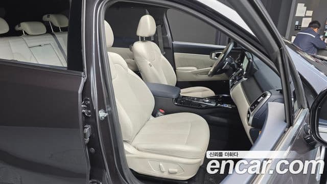 Kia Sorento 2022 — Фото 12/20