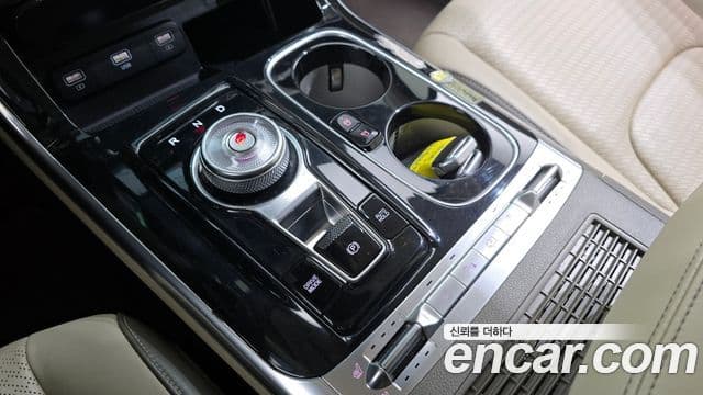 Kia Carnival 2021 — Şəkil 7/20