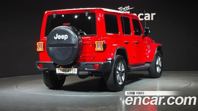 Jeep Wrangler 2018 — ფოტო 8/20
