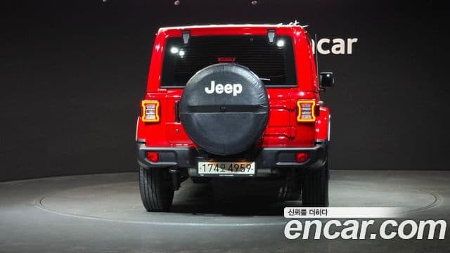 Jeep Wrangler 2018 — ფოტო 12/20