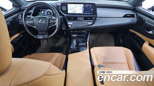Lexus ES300h 2022 — Şəkil 7/20