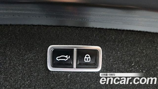 Genesis G90 2022 — Şəkil 18/20