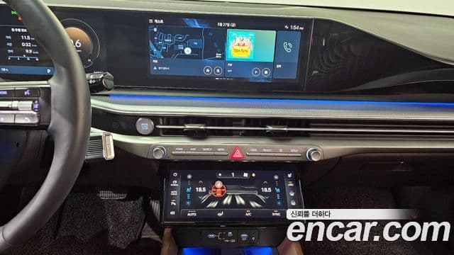 Hyundai Grandeur Hybrid 2023 — ფოტო 19/20