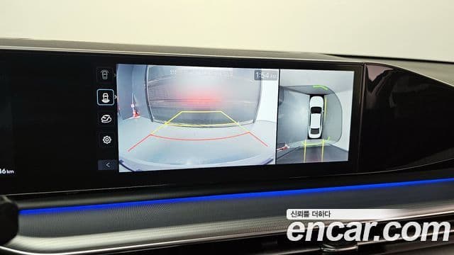 Hyundai Grandeur Hybrid 2023 — ფოტო 15/20