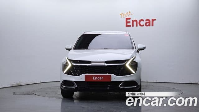 Kia Sportage 2022 — ფოტო 2/20