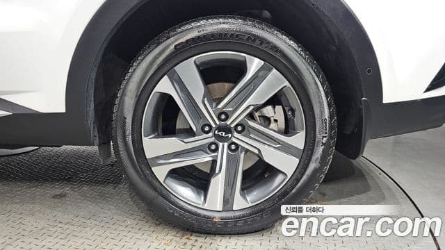 Kia Sorento 2022 — Photo 8/20
