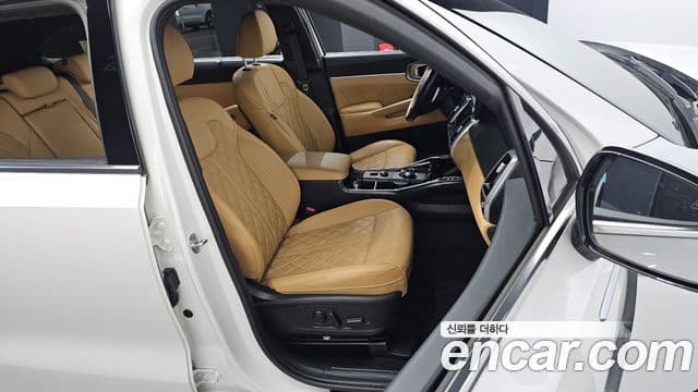 Kia Sorento 2022 — Photo 16/20