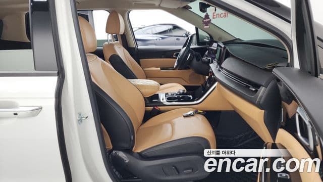 Kia Carnival 2022 — Фото 11/20