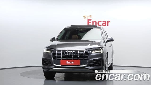 Audi Q7 2021 — ფოტო 3/20