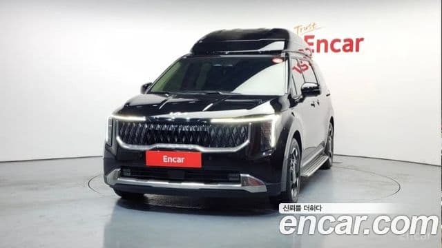 Kia Carnival 2024 — Фото 2/20