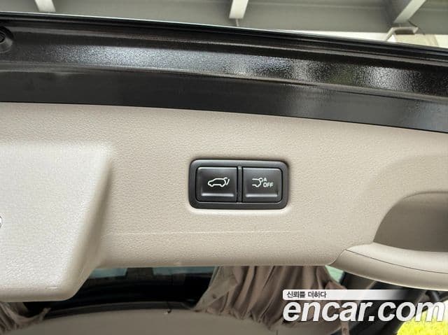Kia Carnival 2024 — Фото 20/20