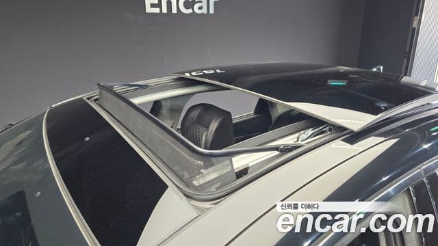 Hyundai Sonata Hybrid 2021 — Photo 9/20