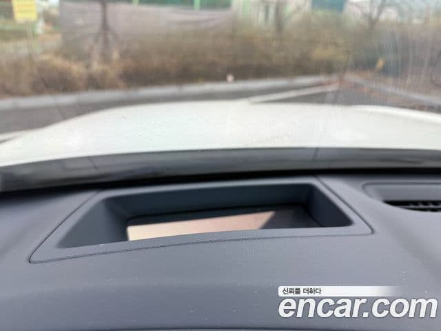 Genesis GV80 2023 — Photo 19/20