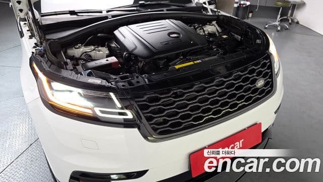 Land Rover Range Rover Velar 2019 — Şəkil 6/20