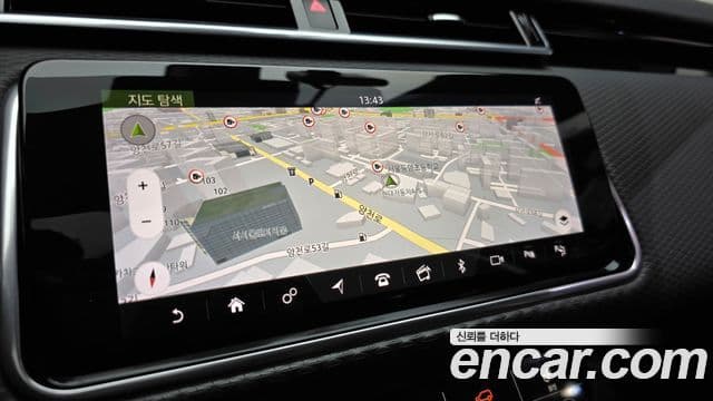 Land Rover Range Rover Velar 2019 — Şəkil 14/20