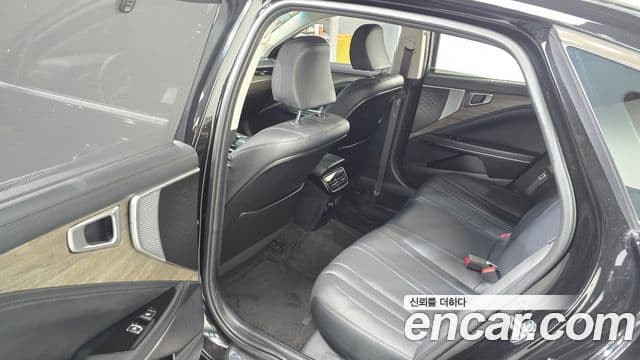Kia K8 2022 — ფოტო 11/20