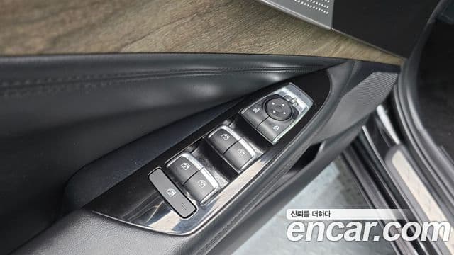 Kia K8 2022 — ფოტო 14/20