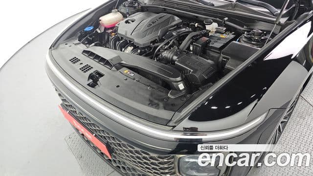Hyundai Grandeur 2023 — ფოტო 6/20