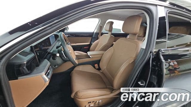 Hyundai Grandeur 2023 — ფოტო 10/20