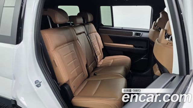 Hyundai Santa Fe 2023 — фото 12 из 20
