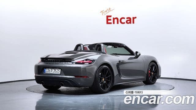 Porsche 718 Boxster 2022 — фото 1 из 20