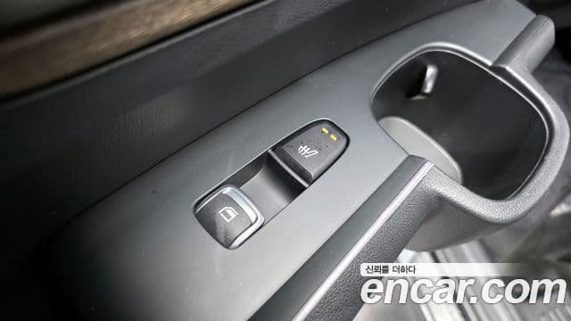Kia Sorento 2021 — ფოტო 19/20